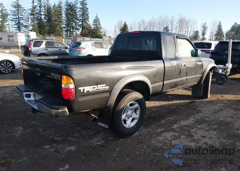 2004 Toyota Tacoma Base V6 z USA, uszkodzony, nr VIN 5TEWN72N34Z444217